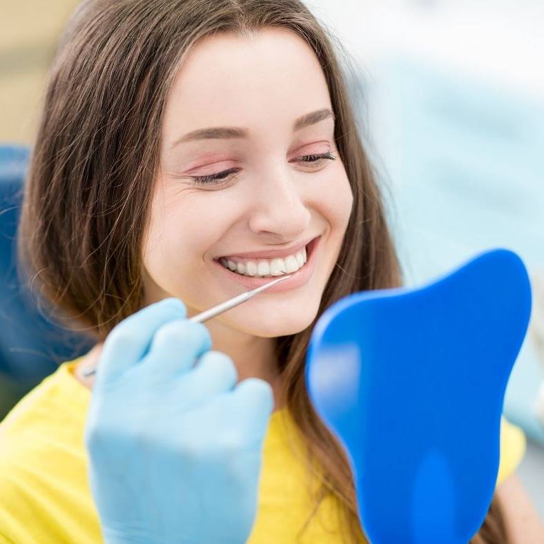 Visit your Bulleen dentist for routine check-ups and professional cleaning