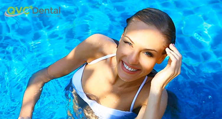 Summertime Smiles: Does Swimming Affect Your Teeth?